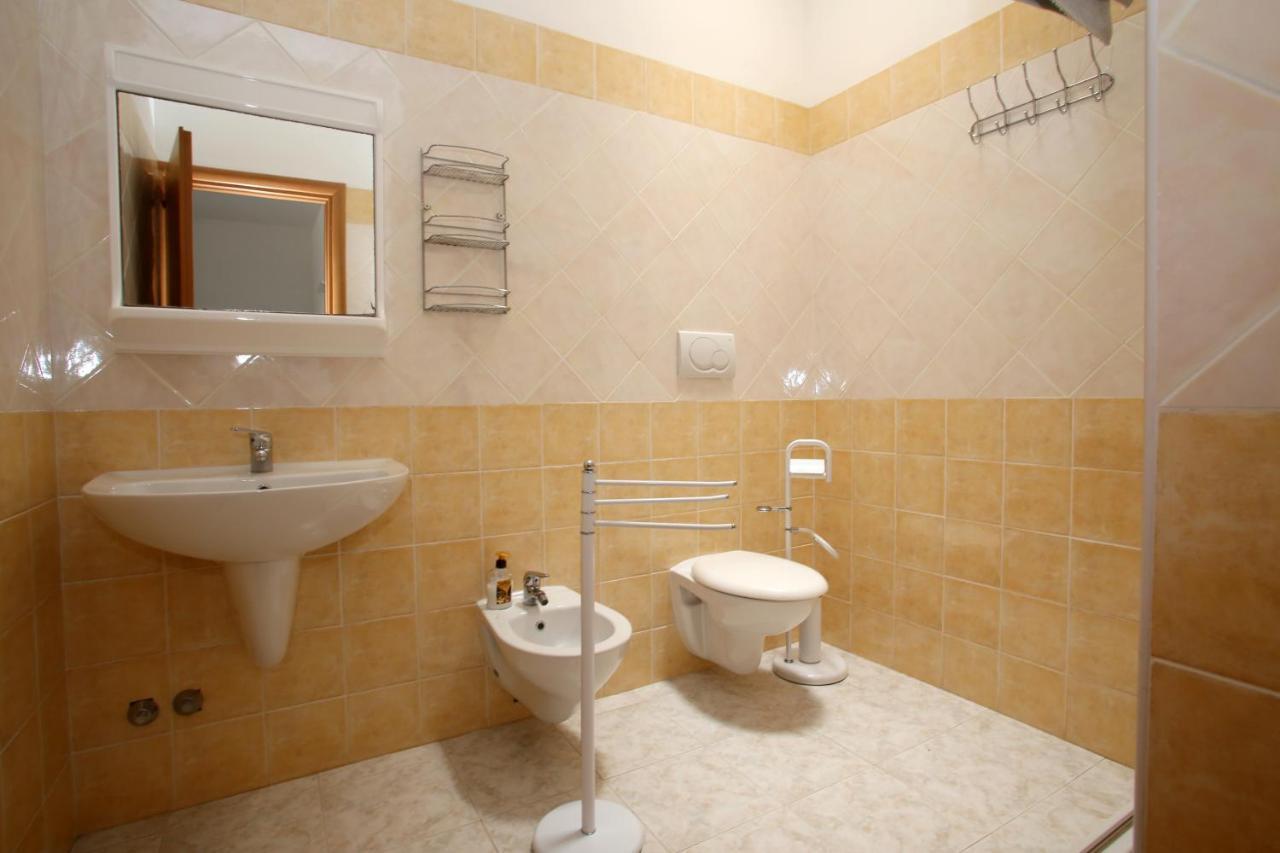 Annaluce Apartments 维耶斯泰 外观 照片